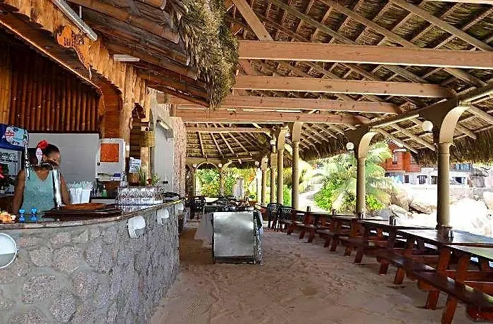 Chez Batista 2*