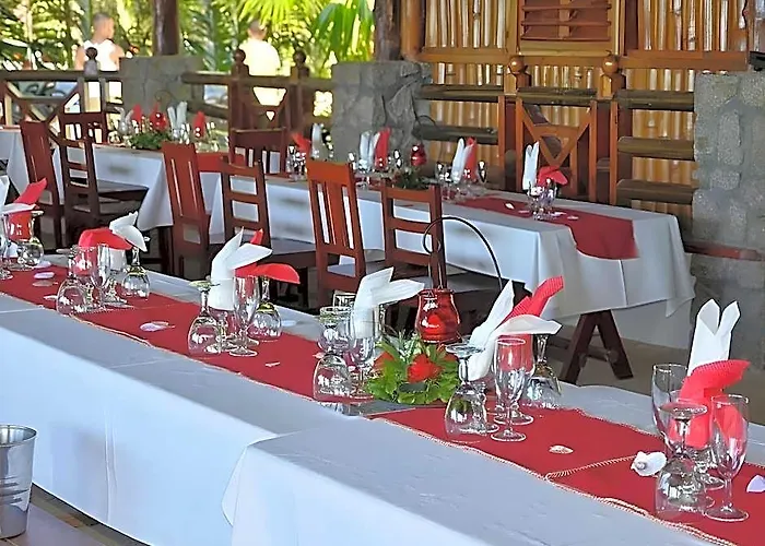 Chez Batista Hotell Anse Boileau